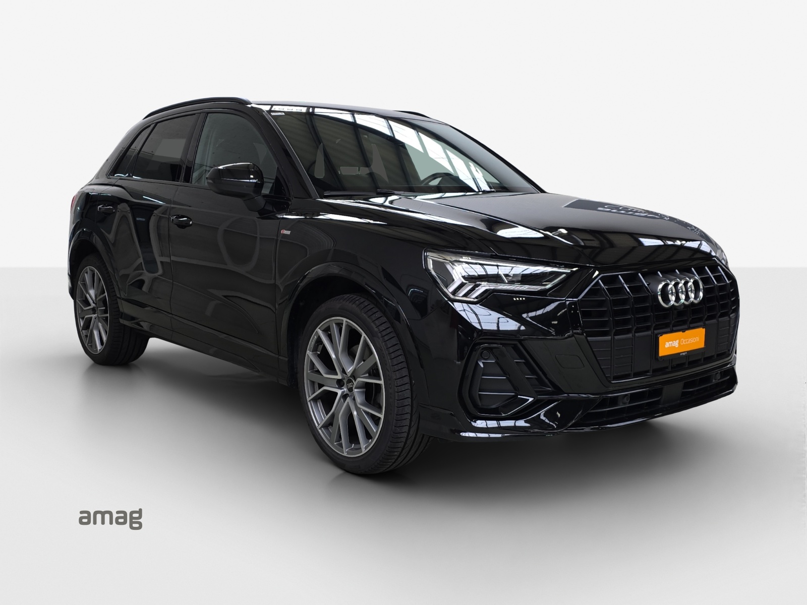 AUDI Q3 35 TFSI S line Attraction S-tronic-image-5