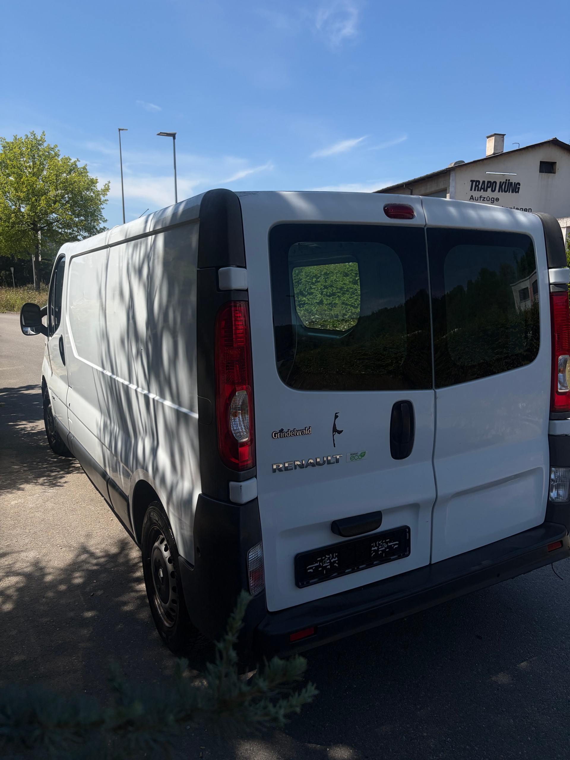 RENAULT Trafic 2.0i 2.9t L1H1-image-7