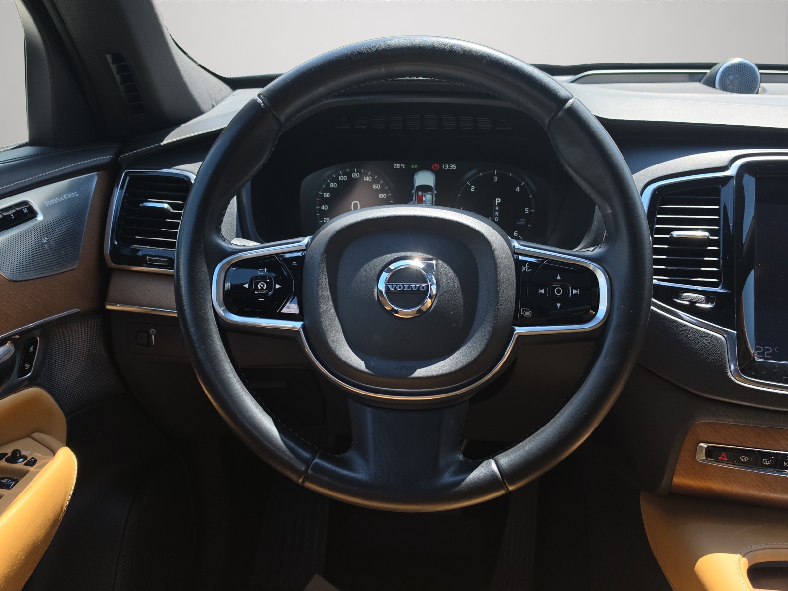 VOLVO XC90 2.0 D5 Inscription 5P. AWD-image-7