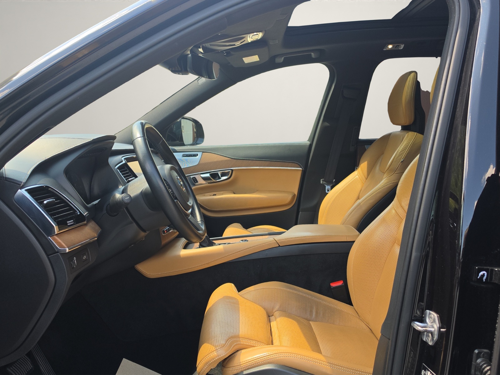 VOLVO XC90 2.0 D5 Inscription 5P. AWD-image-8