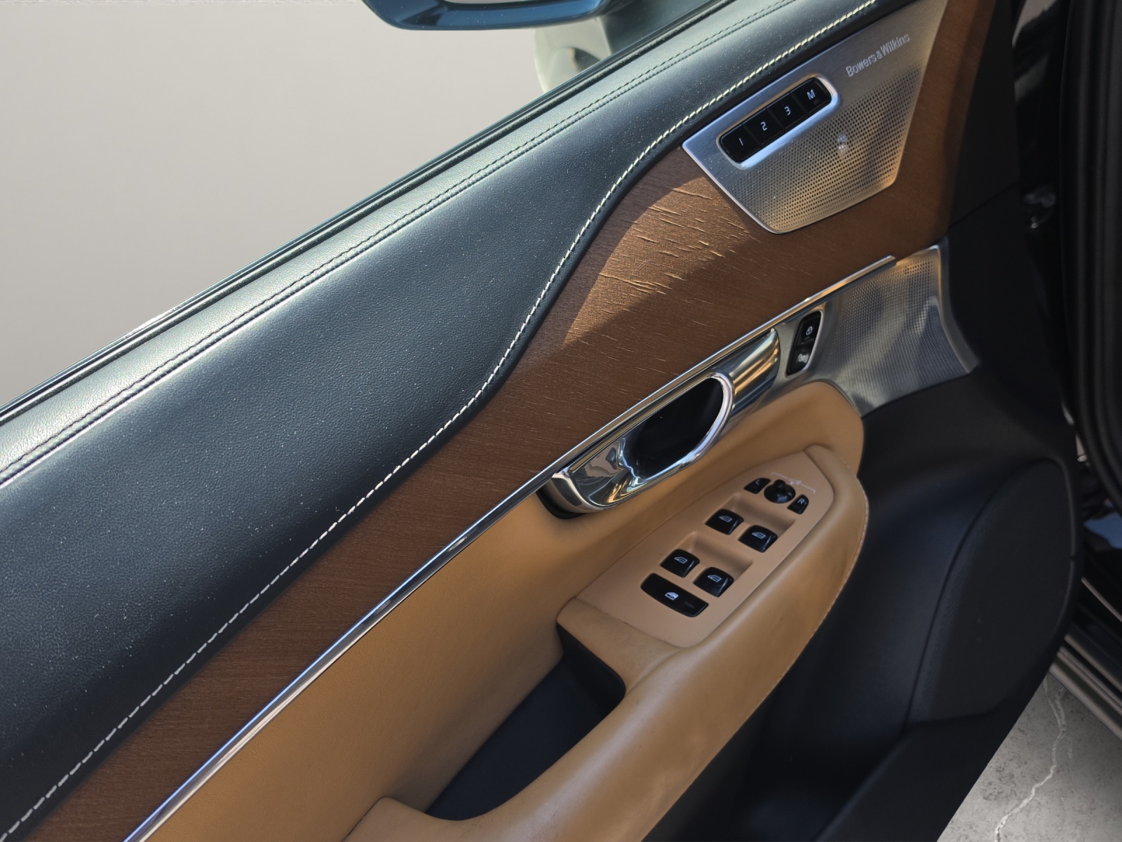 VOLVO XC90 2.0 D5 Inscription 5P. AWD-image-9