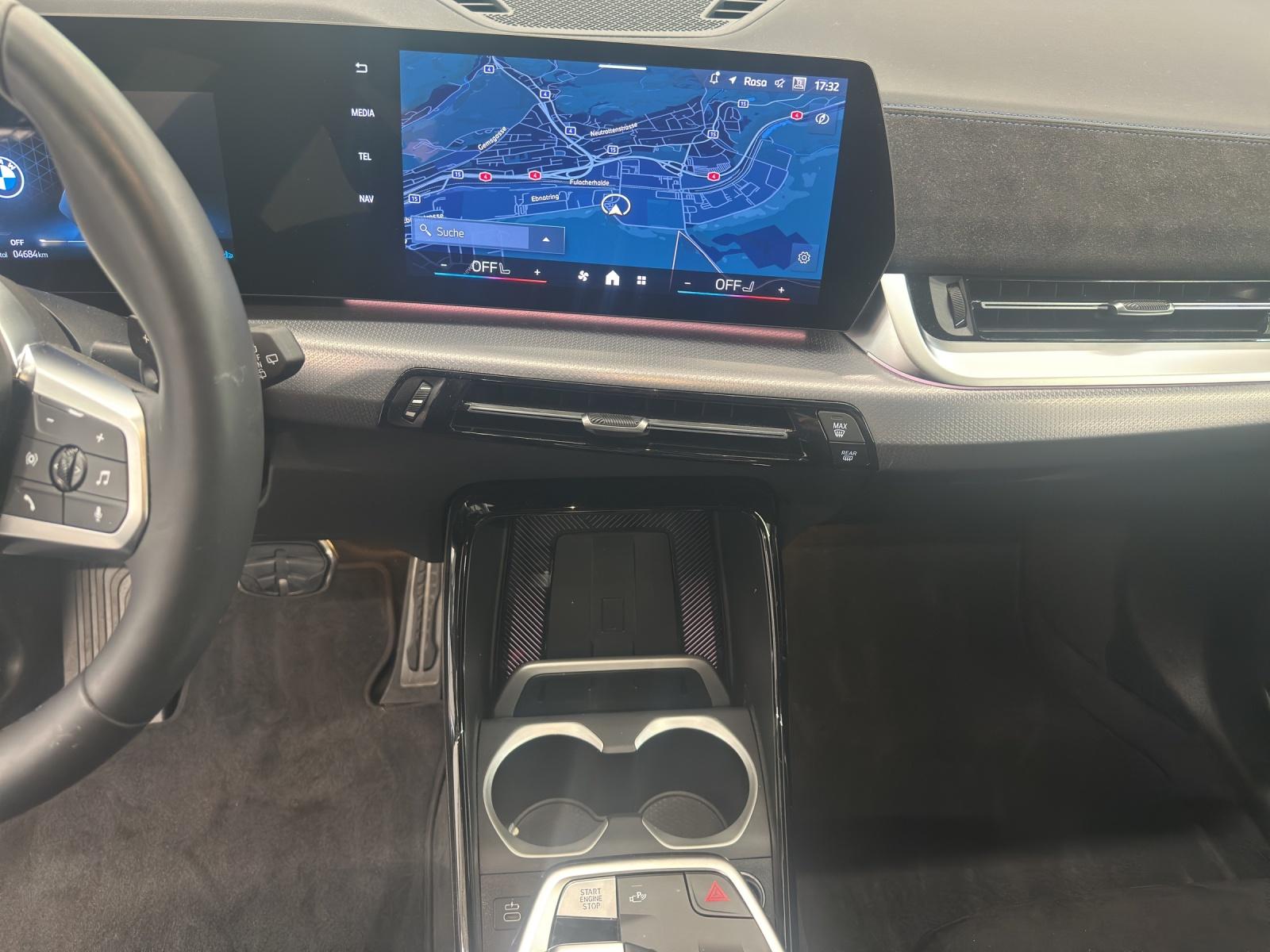 BMW X1 20i sDrive M Sportpaket Pro-image-12