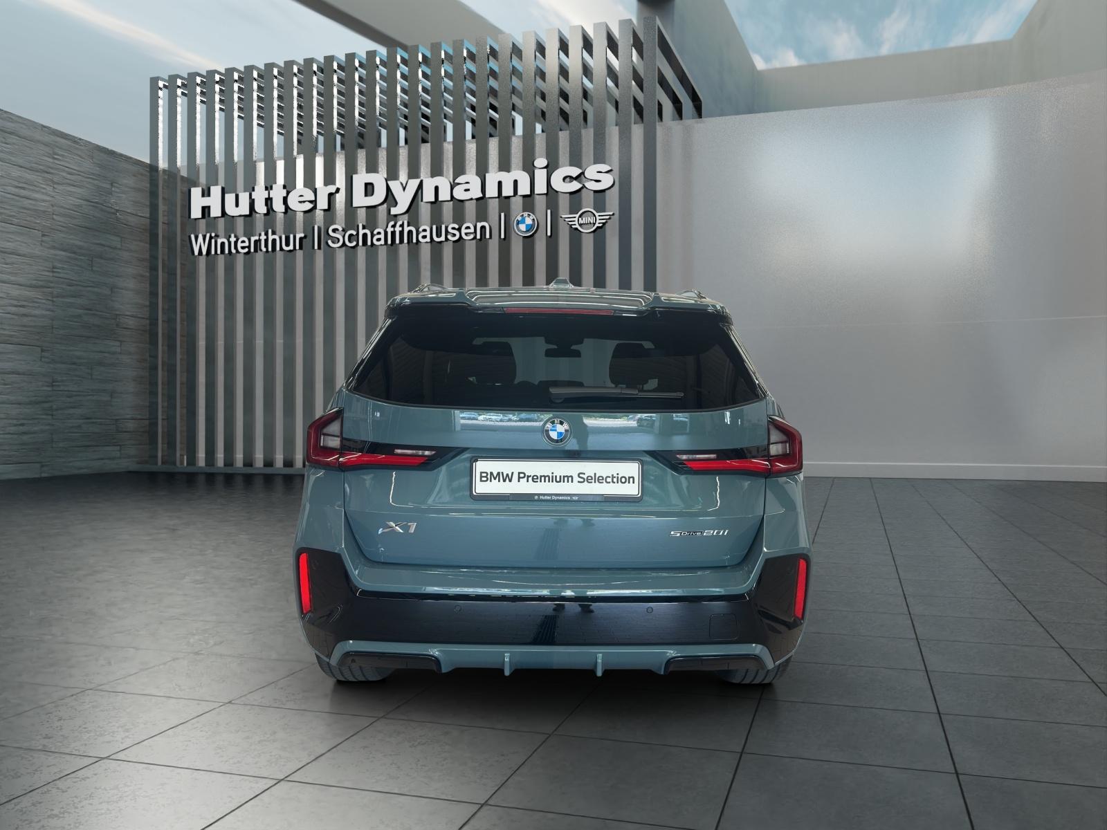 BMW X1 20i sDrive M Sportpaket Pro-image-5