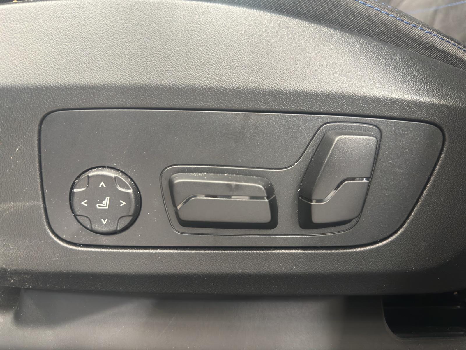 BMW X1 20i sDrive M Sportpaket Pro-image-13