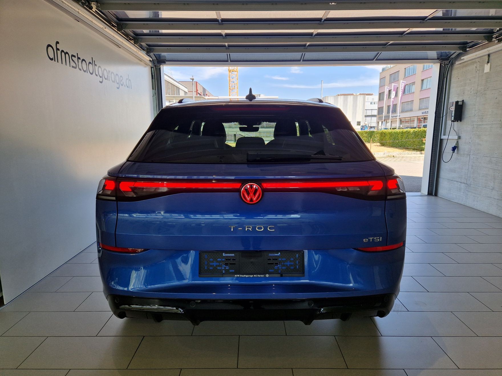 VW T-Roc 1.5 eTSI mHEV R-Line DSG-image-4