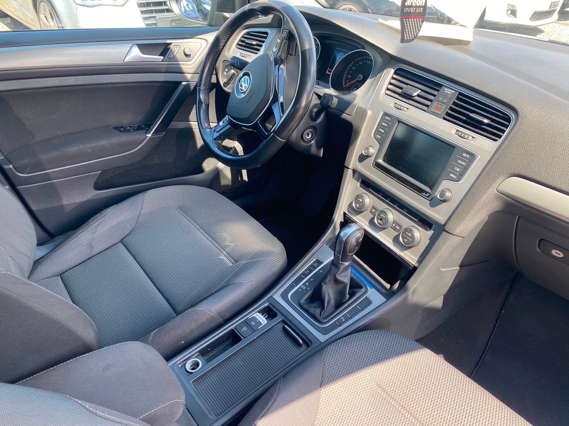 VW Golf 1.4 TSI Comfortline DSG-image-10