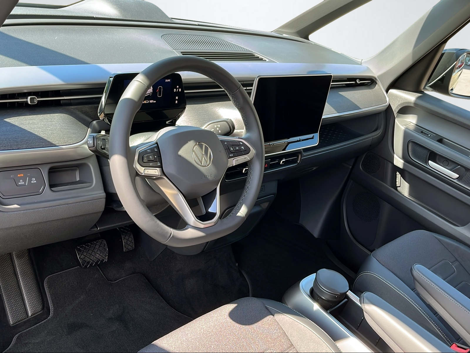 VW ID. Buzz Pro4M 86/91kWh 3239mm 340PS/250kW 86/91 kWh elektrisch-image-10