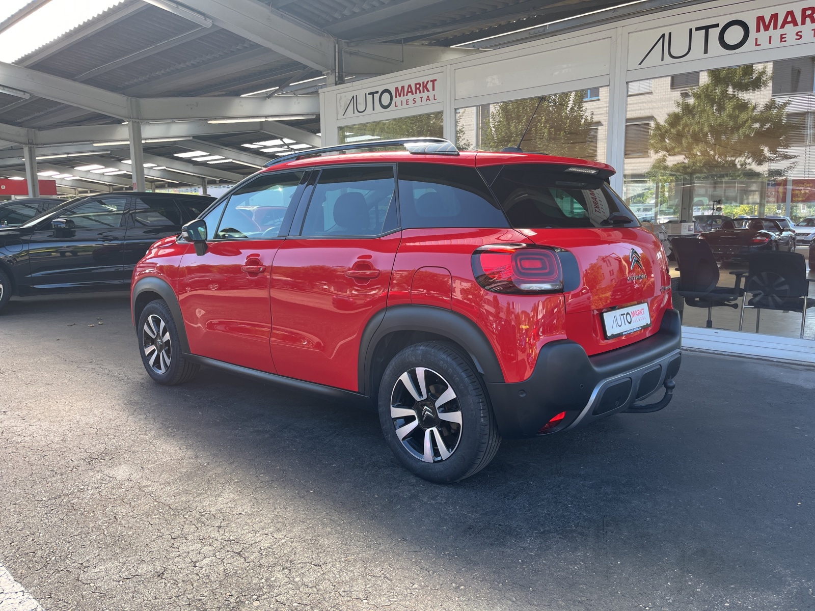 CITROEN C3 Aircross 1.2i PureTech Feel EAT-image-2