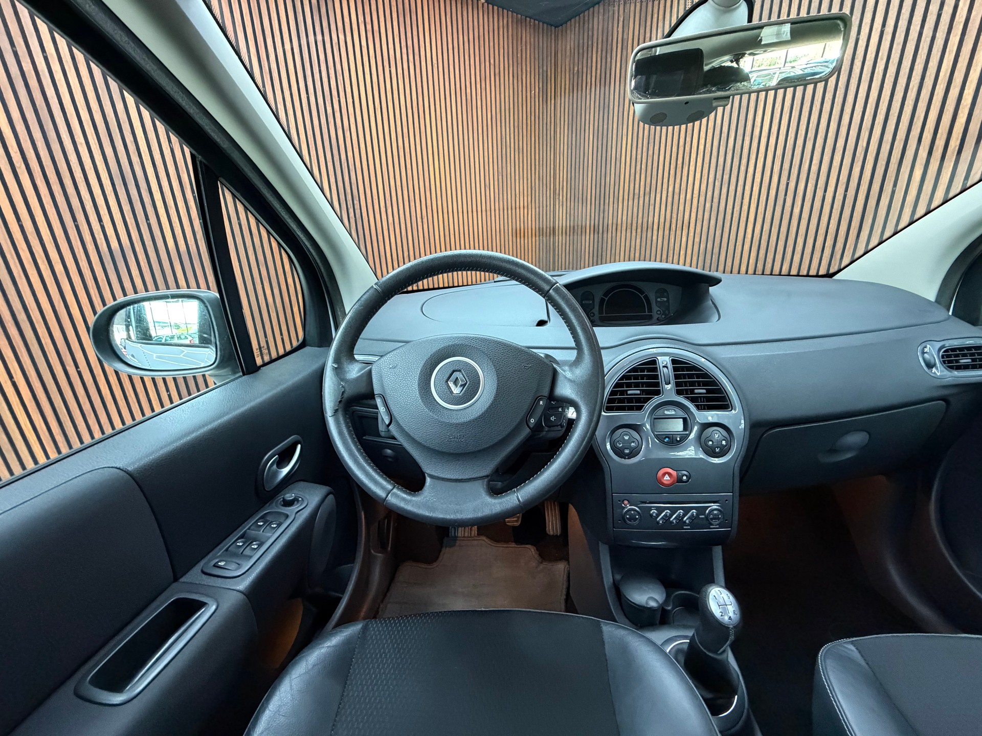 RENAULT Modus 1.2 16V T Dynamique-image-9
