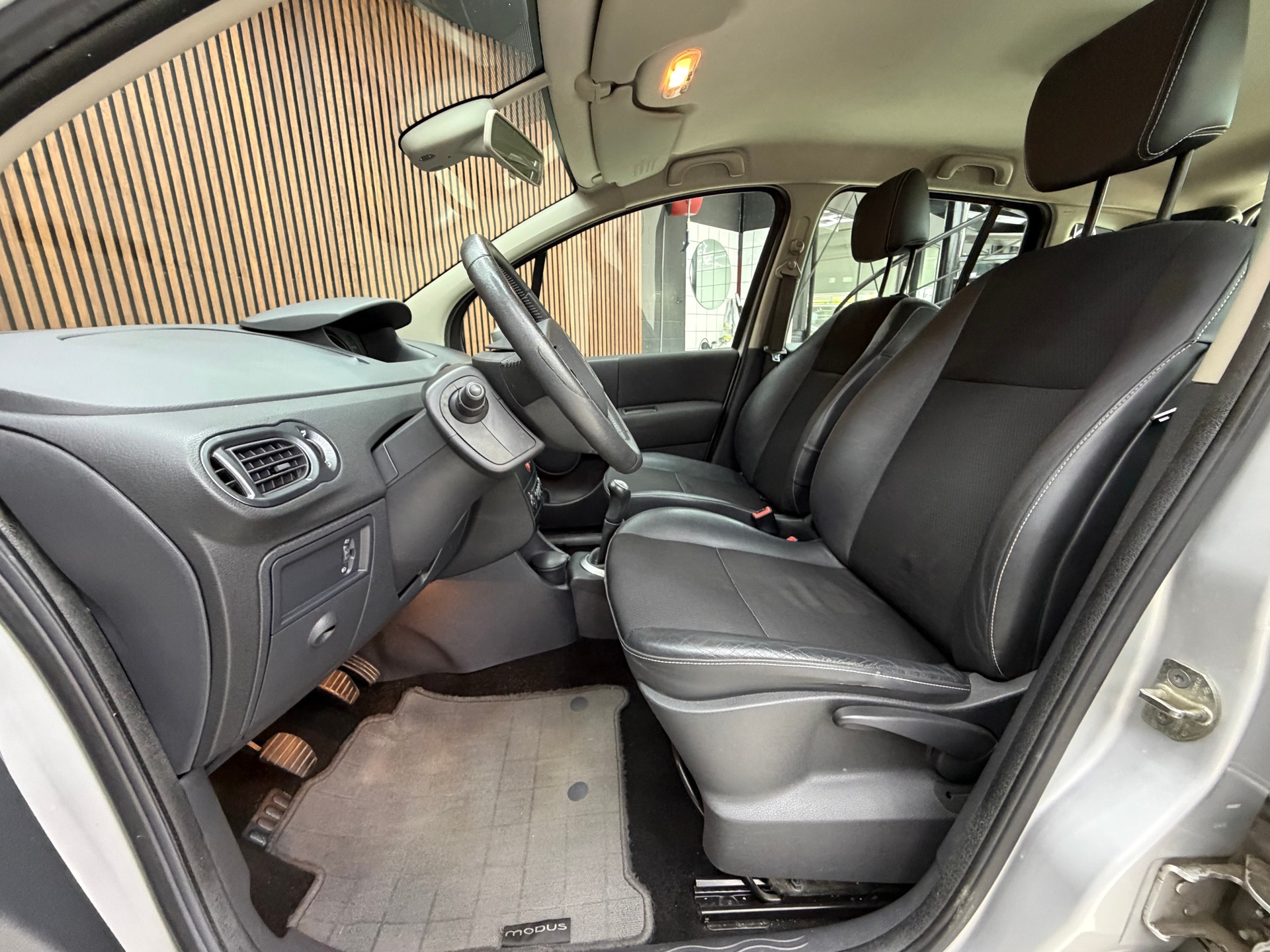 RENAULT Modus 1.2 16V T Dynamique-image-8