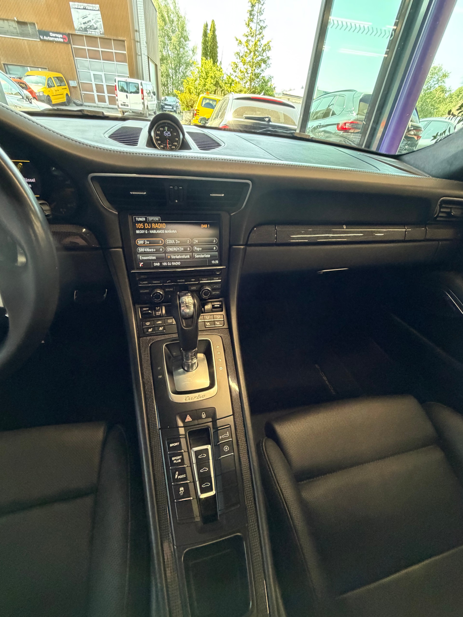 PORSCHE 911 Turbo S PDK-image-12