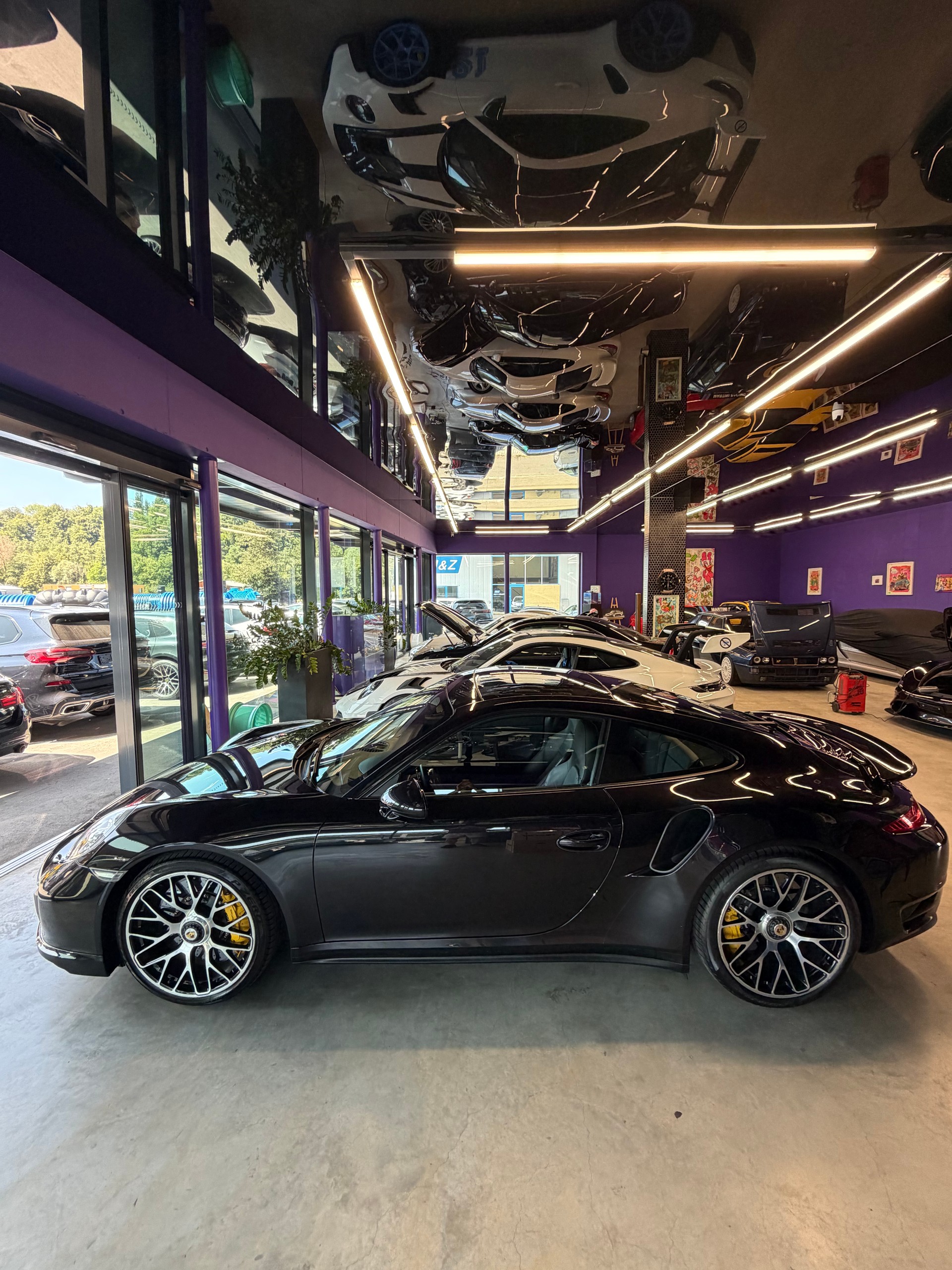 PORSCHE 911 Turbo S PDK