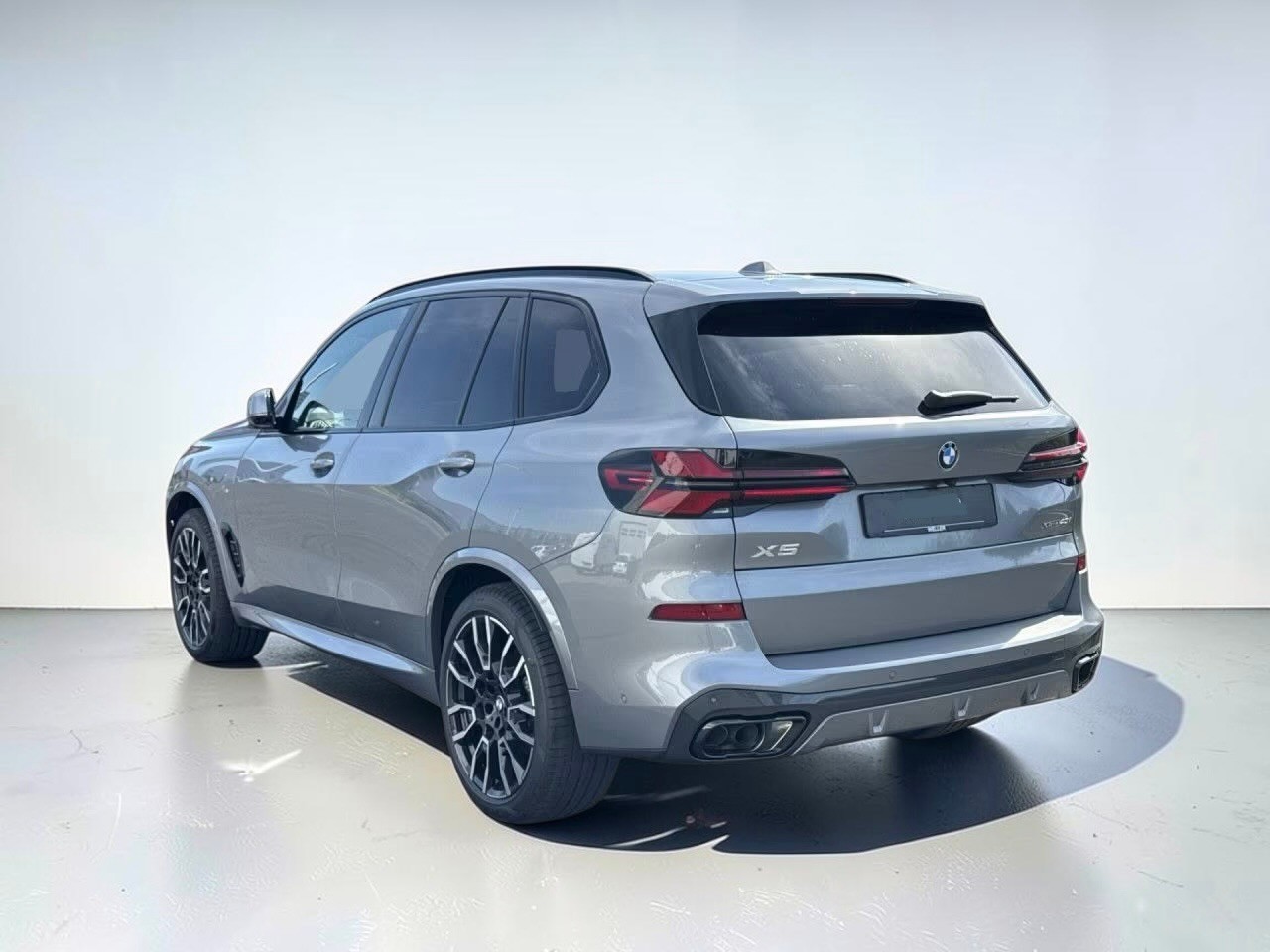 BMW X5 xDrive 48V 40i M Sport Pro Steptronic-image-3