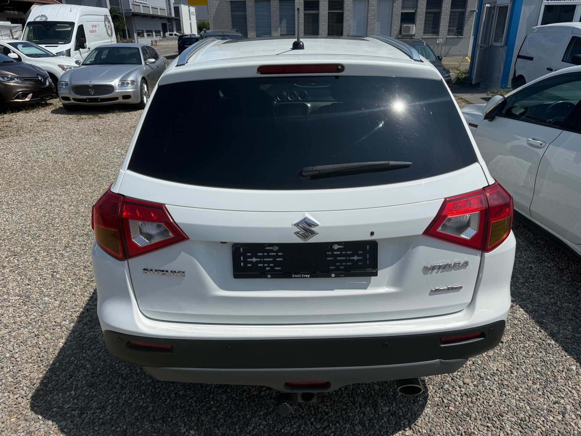 SUZUKI Vitara 1.6 TD Sergio Cellano Top-image-5