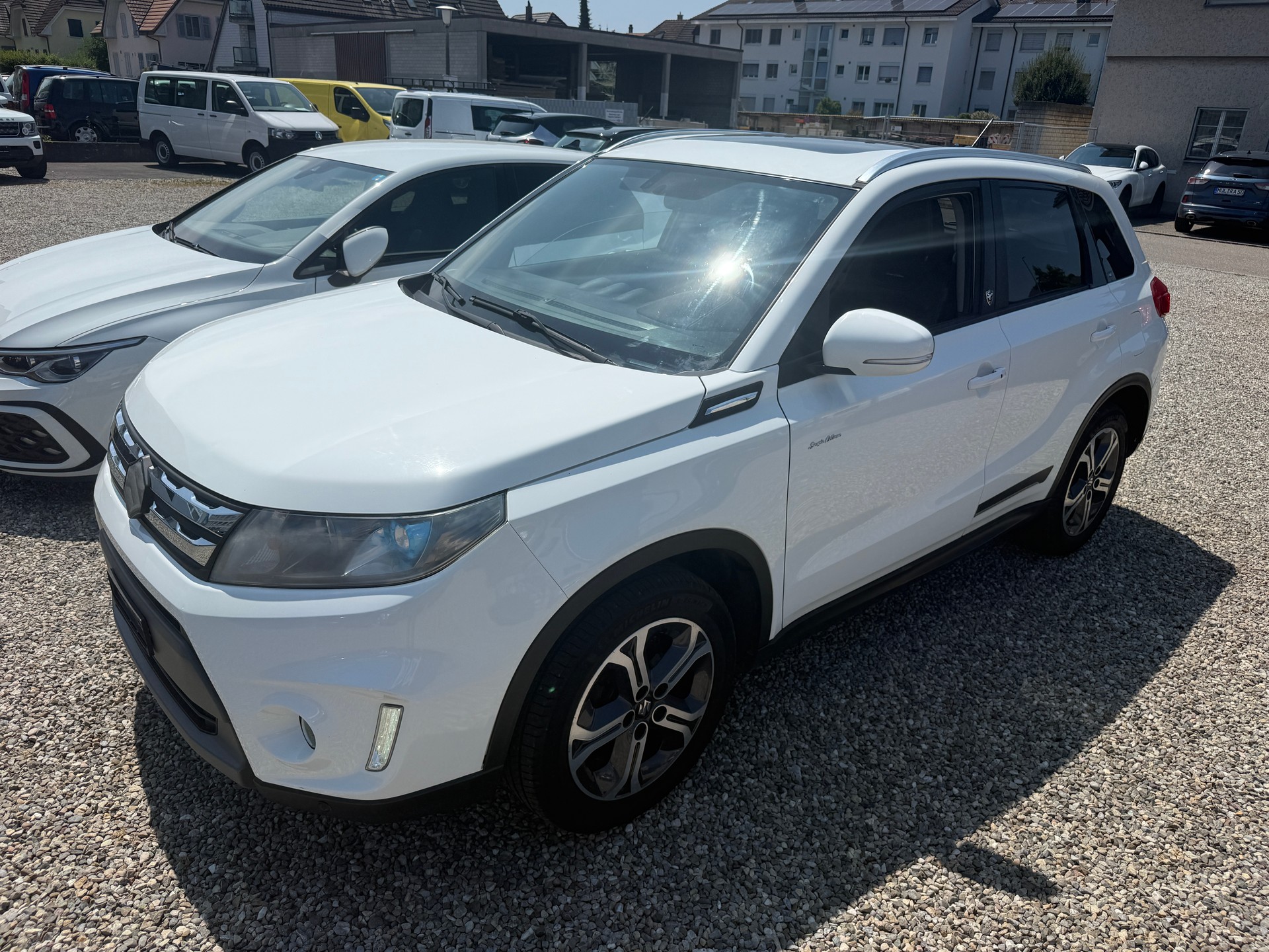 SUZUKI Vitara 1.6 TD Sergio Cellano Top-image-1