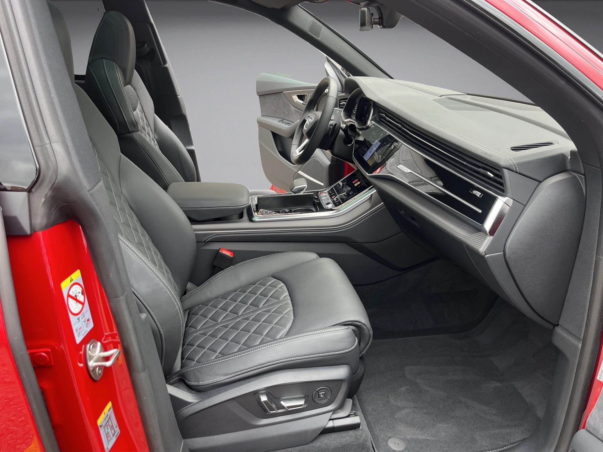 AUDI SQ8 SUV TFSI qu*S-Sportsitze PLUS, Absolute Vollausstattung(Np-184'200.-), (5-Jahre Garantie)*-image-11