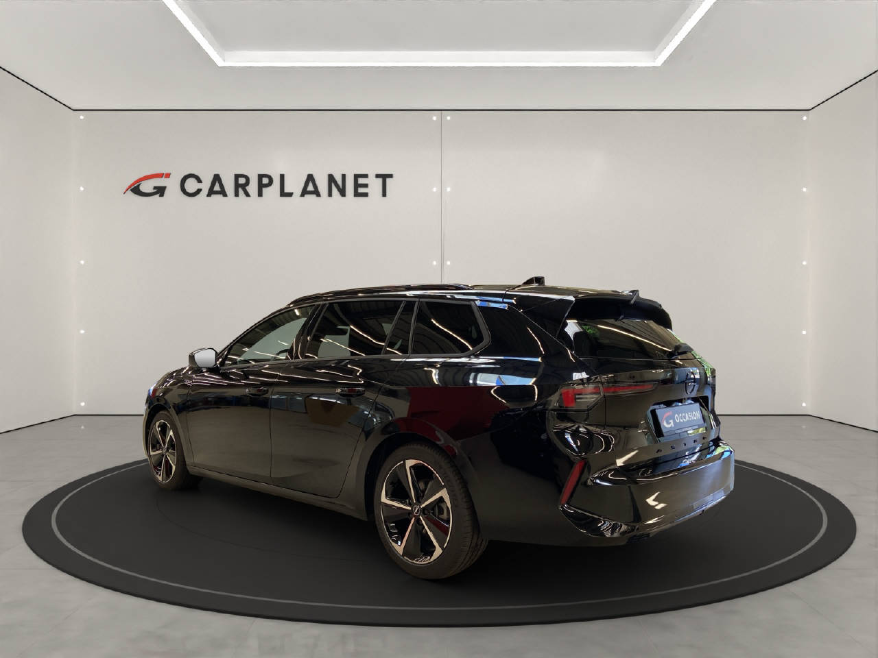 OPEL Astra Sports Tourer 1.2 T Hybrid GS-image-2