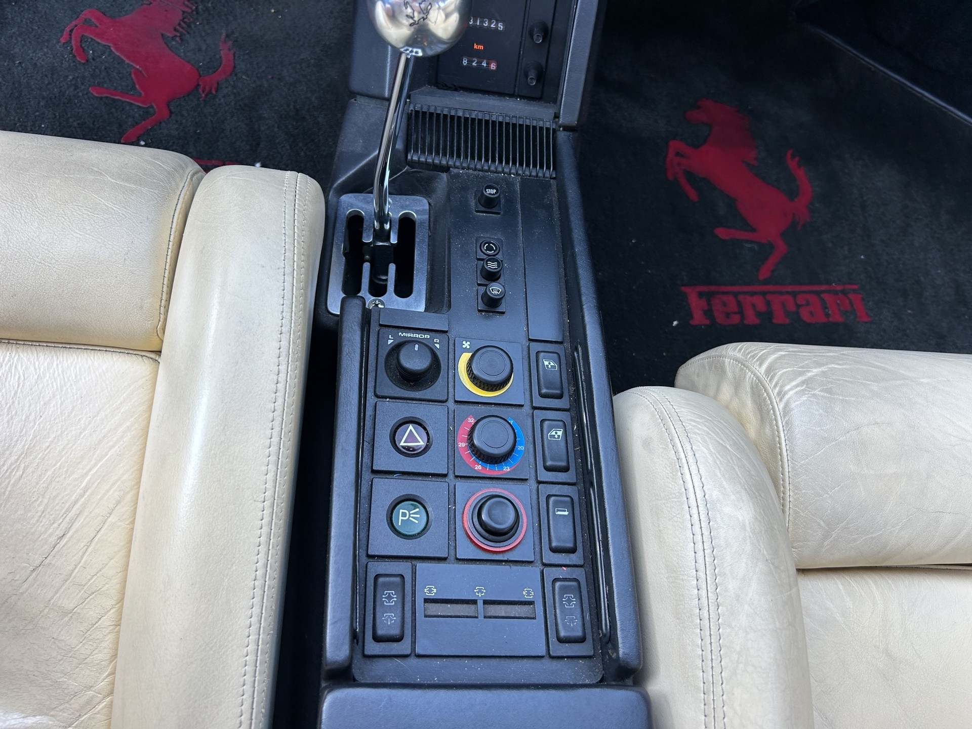FERRARI Testarossa-image-11