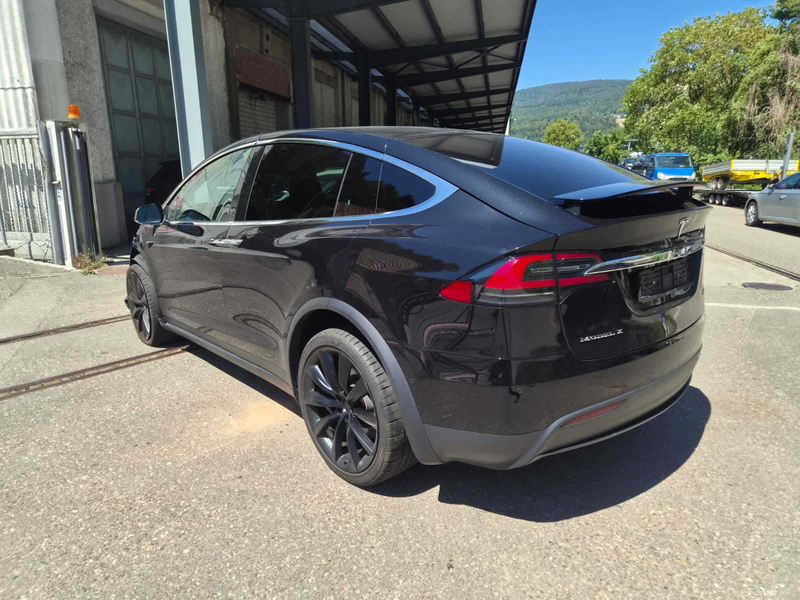 TESLA Model X 100 D-image-1