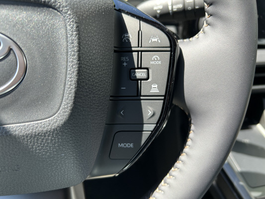 TOYOTA bZ4X Tour. Prem. 74.7 AWD-image-12