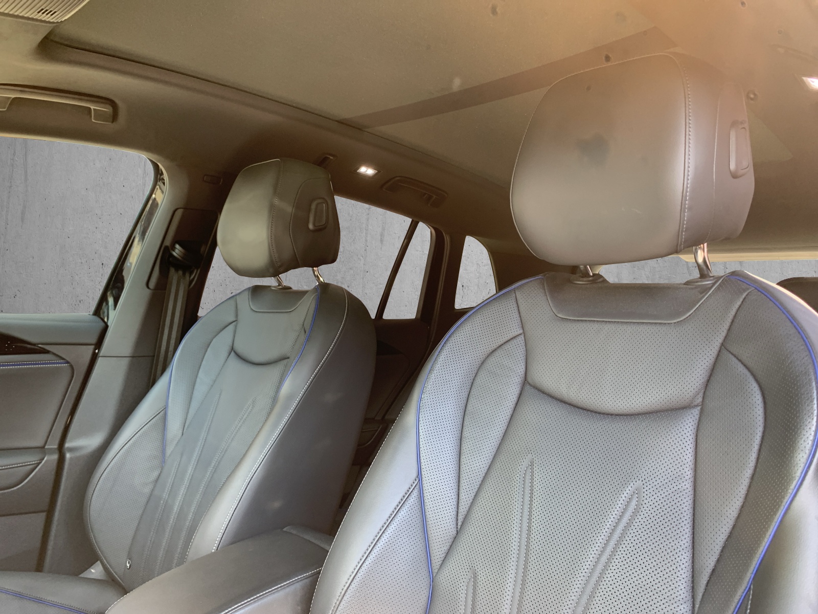 VW Tiguan 2.0 TSI DSG R-Line 4Motion-image-14