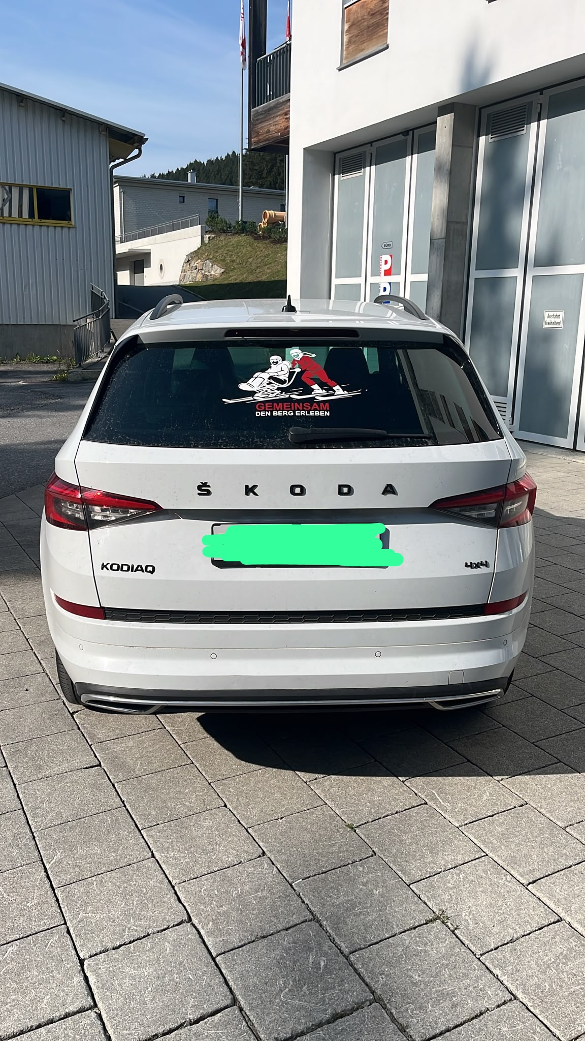 SKODA 2.0 TDI 190 Sportline DSG-image-2