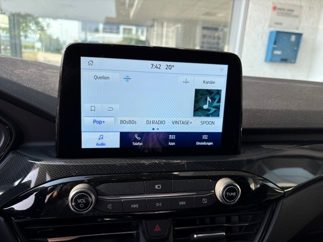 FORD Kuga 2.5 FHEV ST-Line X 4WD-image-14