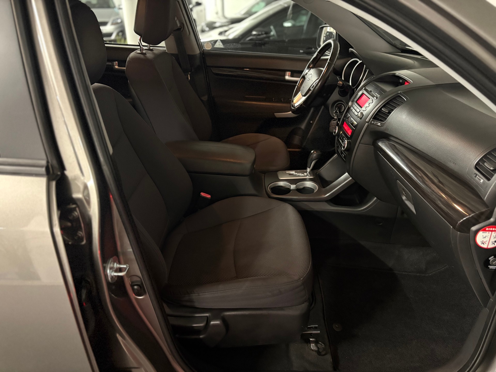 KIA Sorento 2.2 CRDI Trend Automatic-image-13