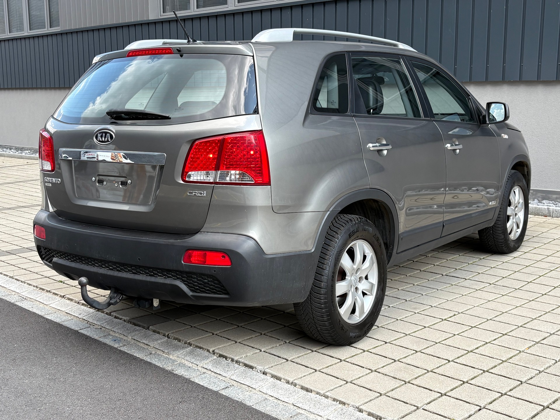 KIA Sorento 2.2 CRDI Trend Automatic-image-5