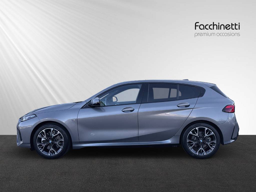 BMW 123 xDrive M Sport Steptronic-image-2