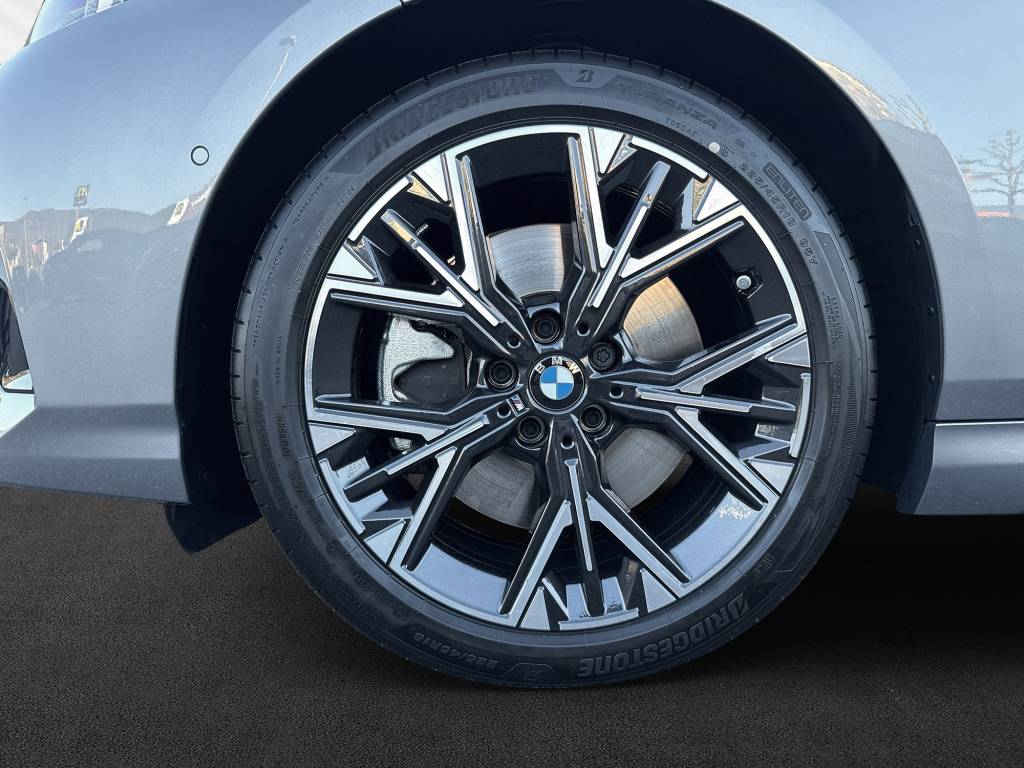 BMW 123 xDrive M Sport Steptronic-image-9