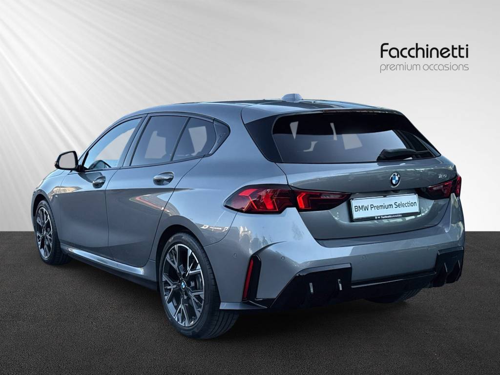 BMW 123 xDrive M Sport Steptronic-image-3