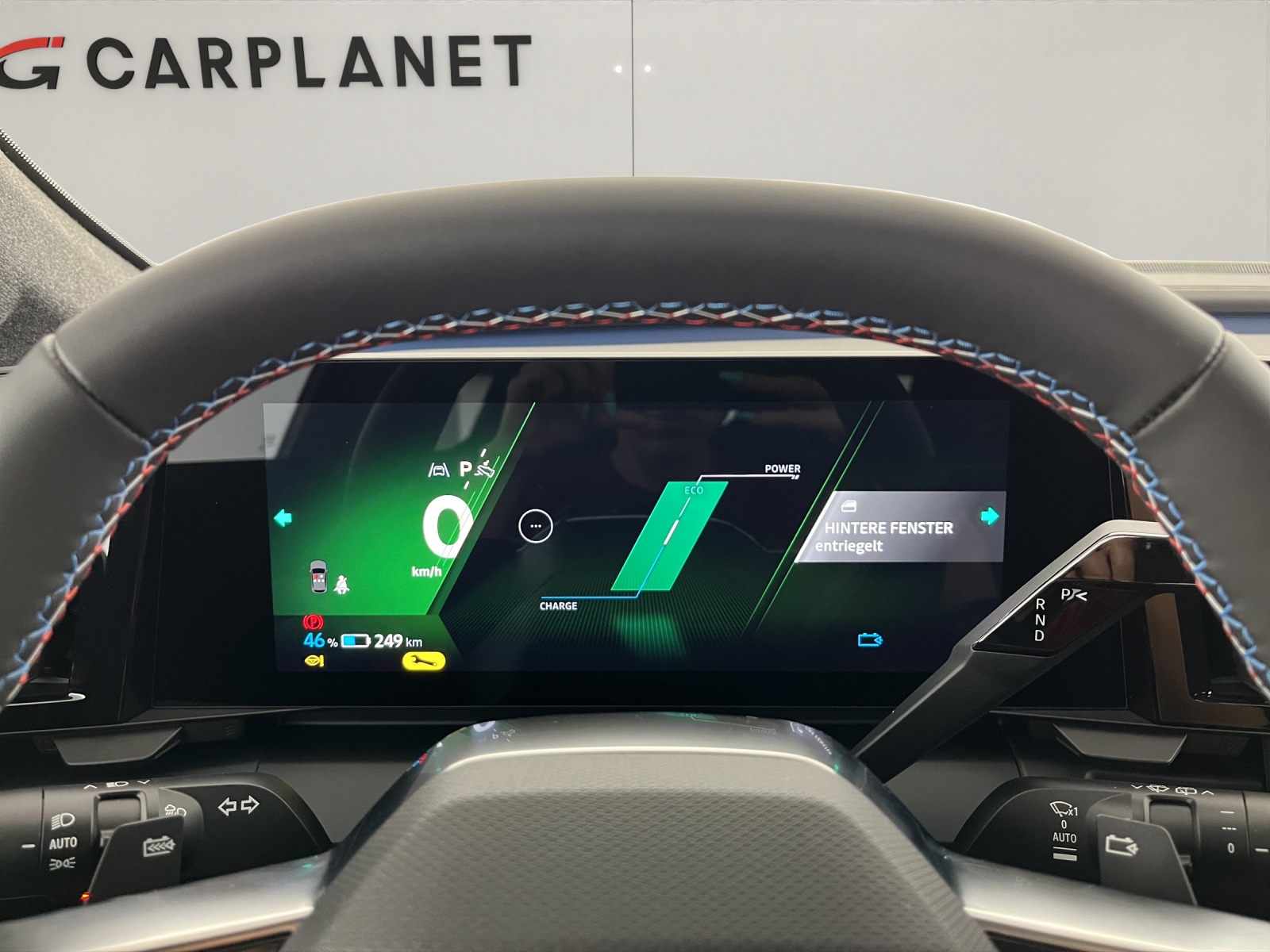 RENAULT Scénic E-Tech esprit Alpine-image-10