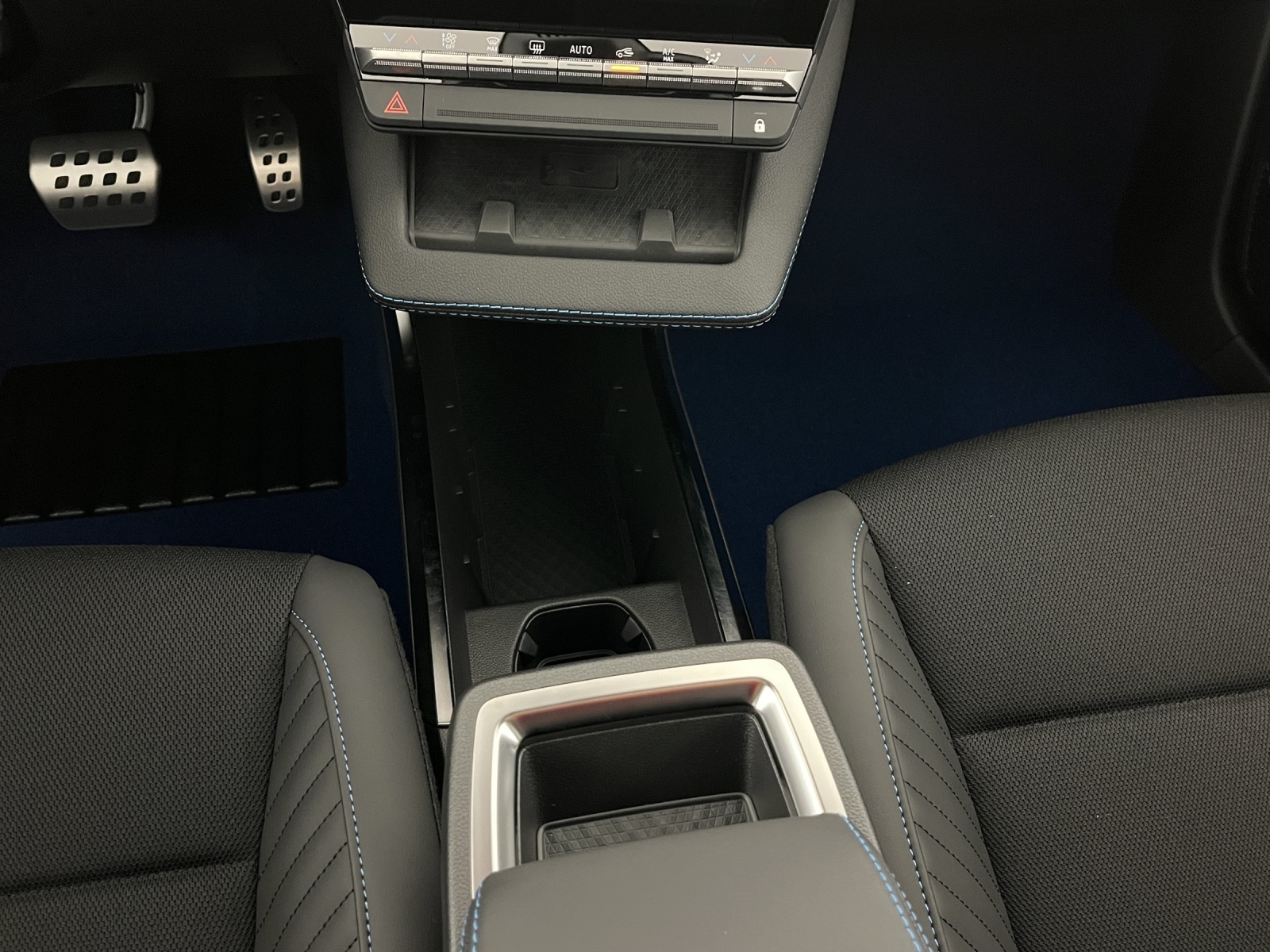 RENAULT Scénic E-Tech esprit Alpine-image-13