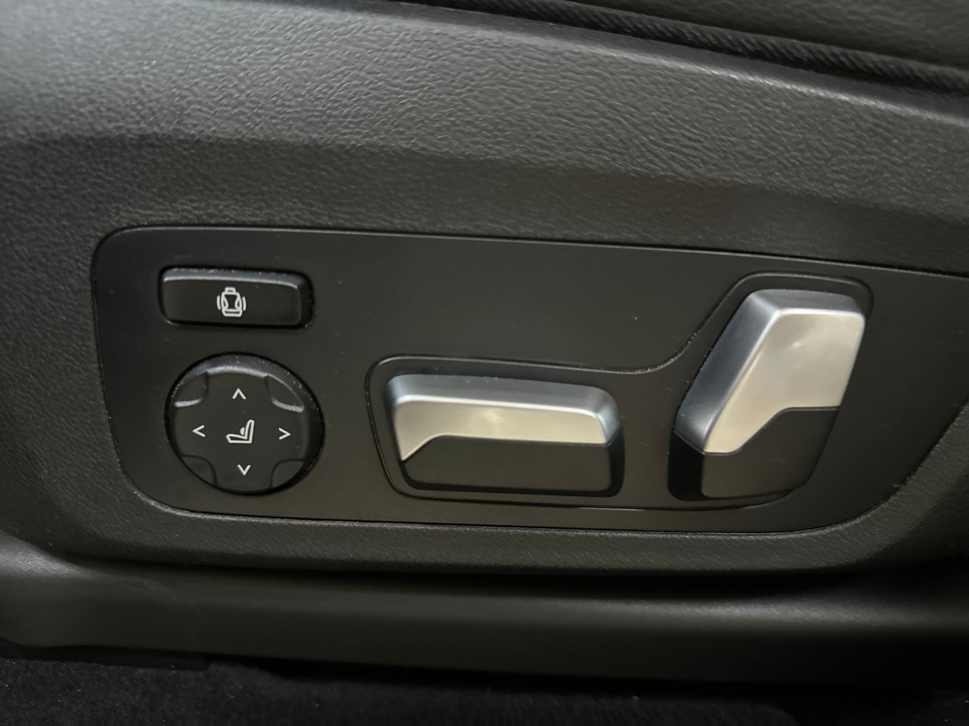 BMW X3 xDrive 30e M Sport-image-13