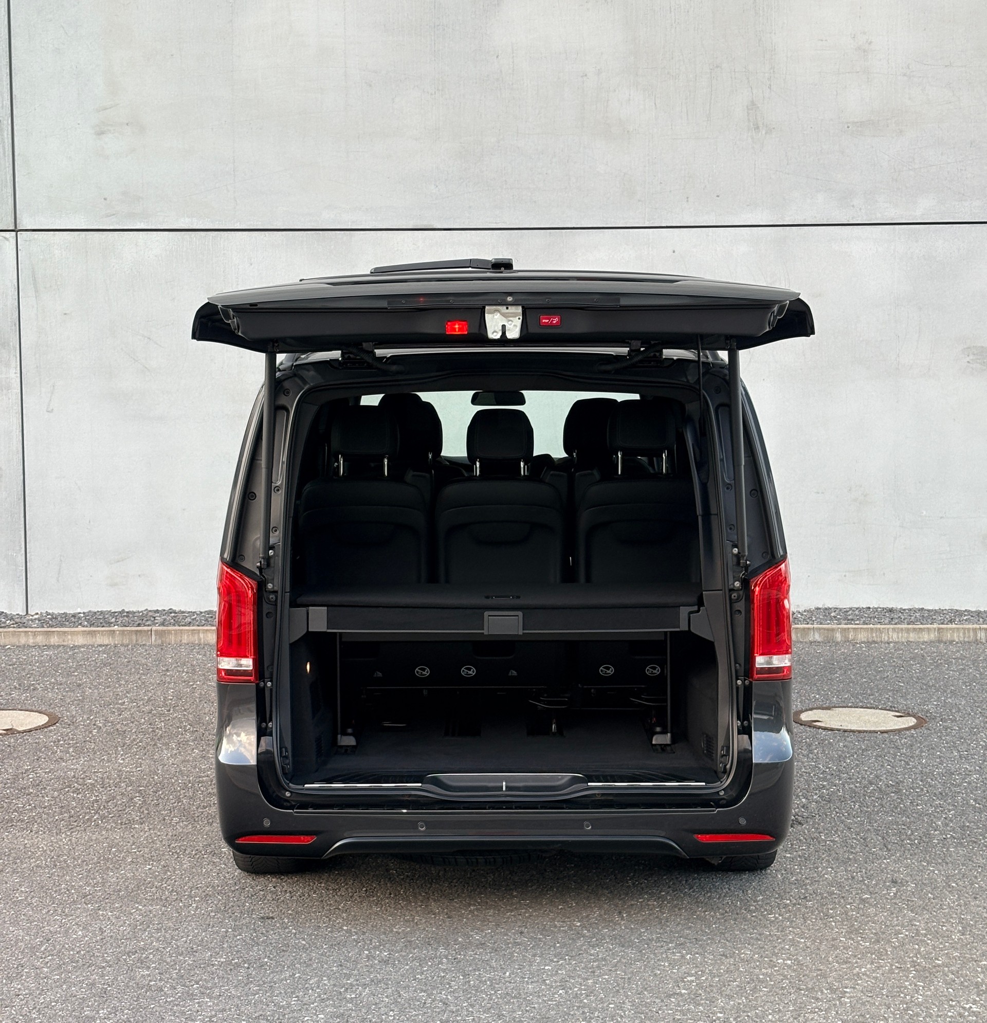 MERCEDES-BENZ Mercedes-Benz V 300 d lang 4MATIC 9G-TRONIC AVANTGARDE EDITION AMG Line-image-7