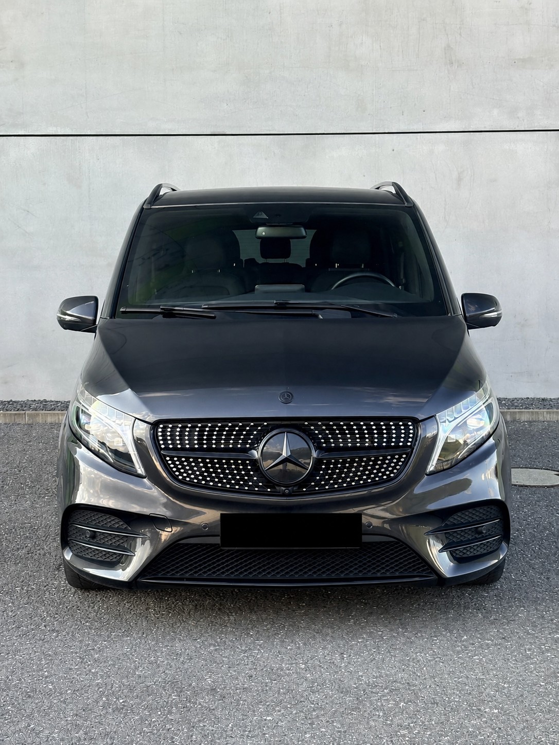 MERCEDES-BENZ Mercedes-Benz V 300 d lang 4MATIC 9G-TRONIC AVANTGARDE EDITION AMG Line-image-4
