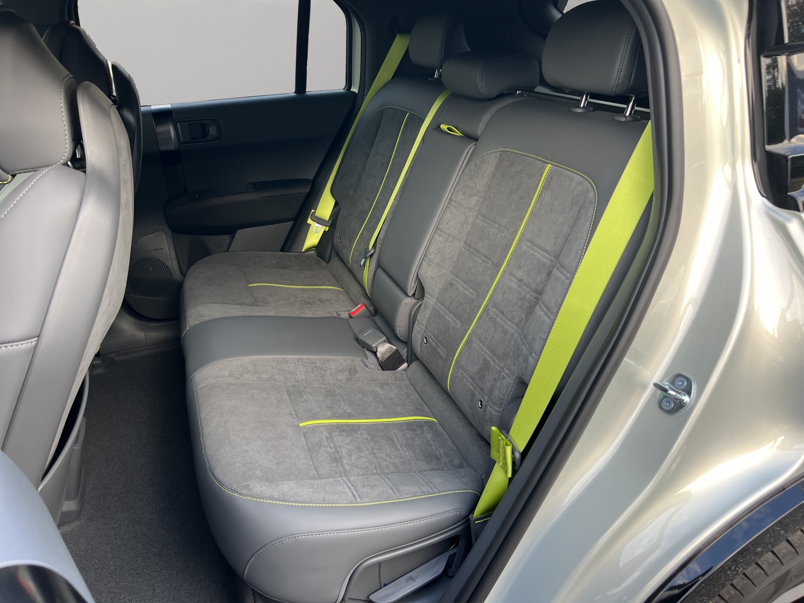KIA EV3 81,4 kWh GT 4x4 / Leasing-Aktion ab 0.00% / top-Ausstattung / CH-Fahrzeug 7-Jahre oder 150'000KM Garantie-image-13