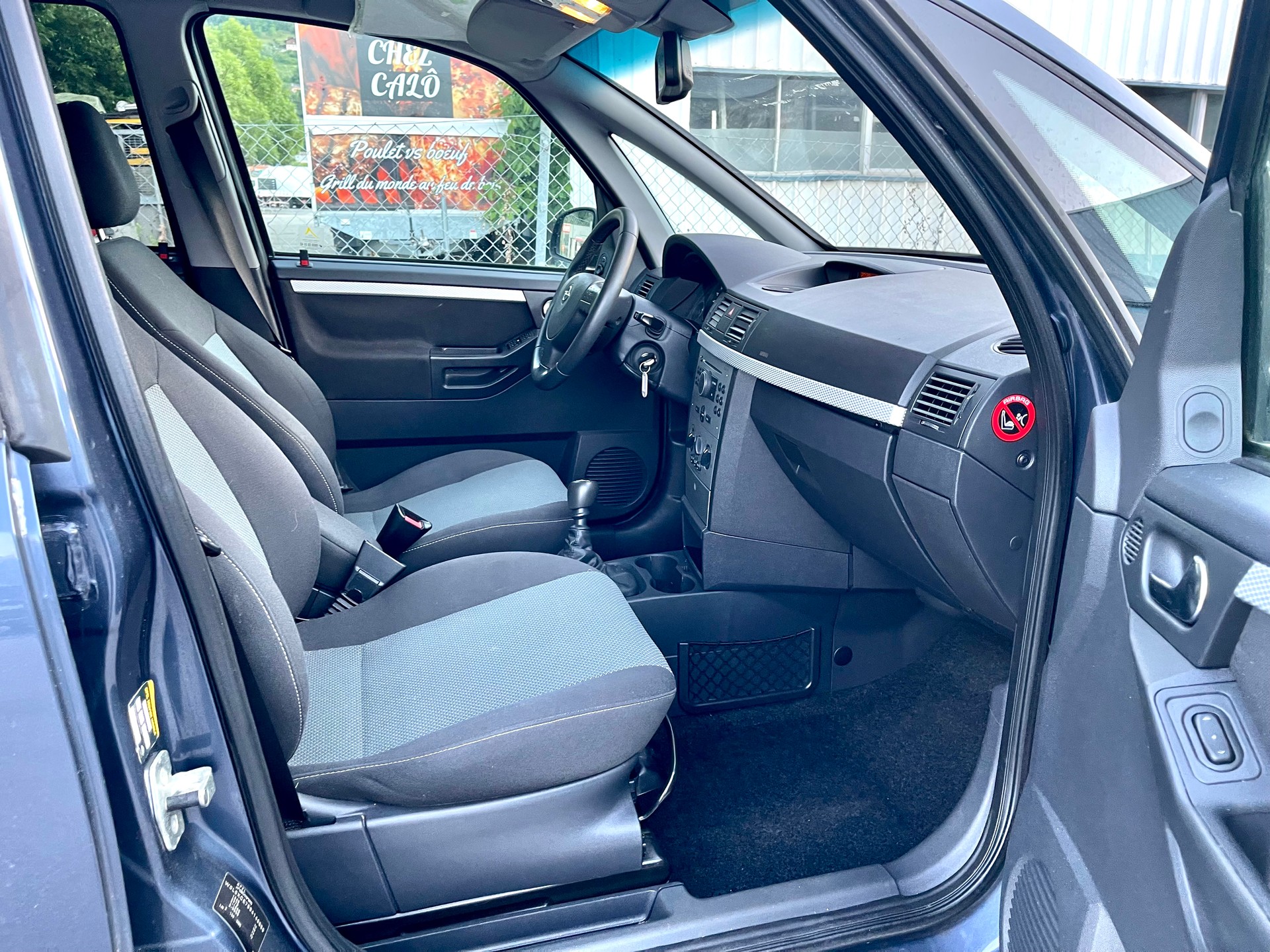 OPEL Meriva 1.7 CDTi Edition-image-11