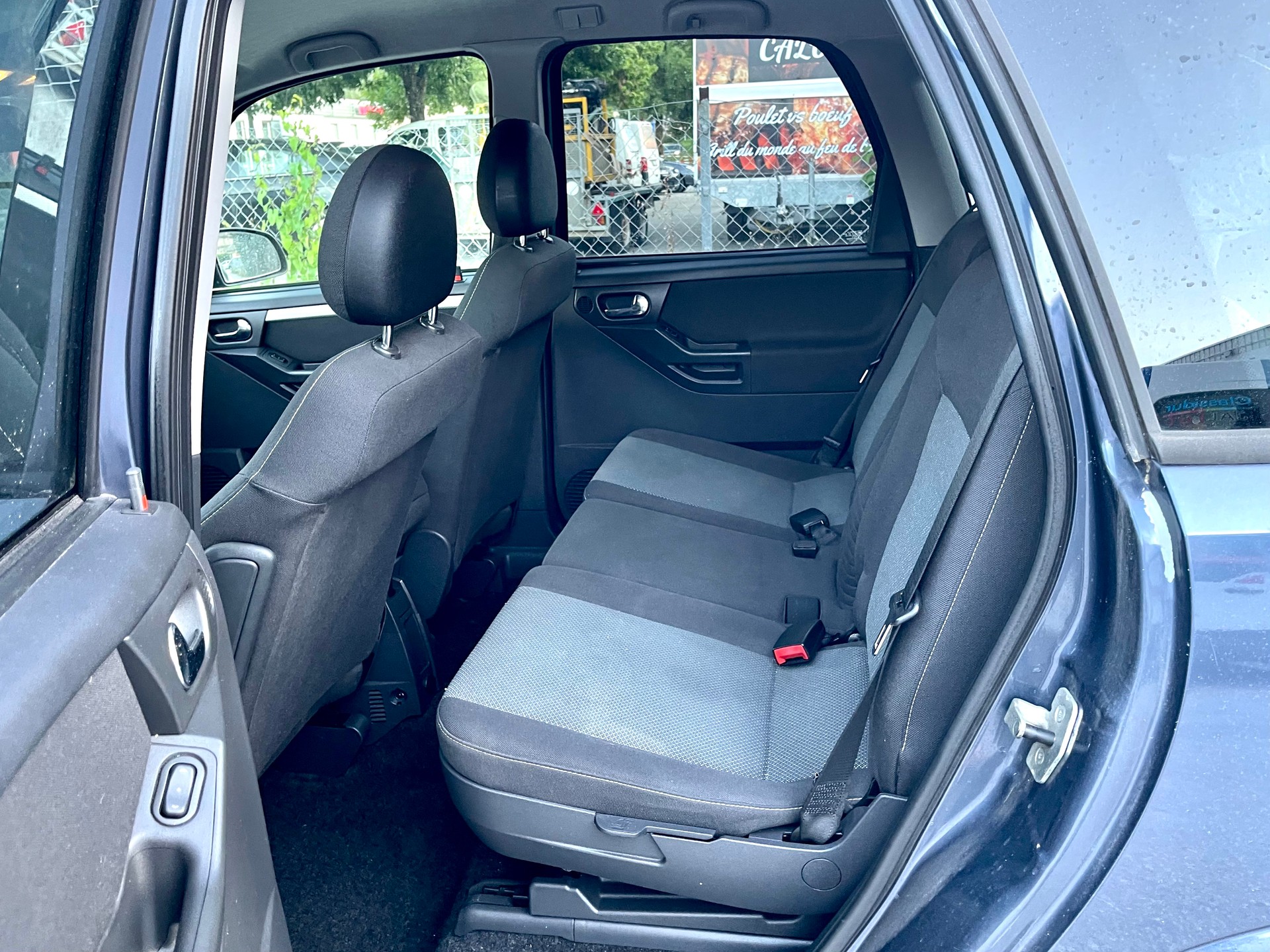 OPEL Meriva 1.7 CDTi Edition-image-18