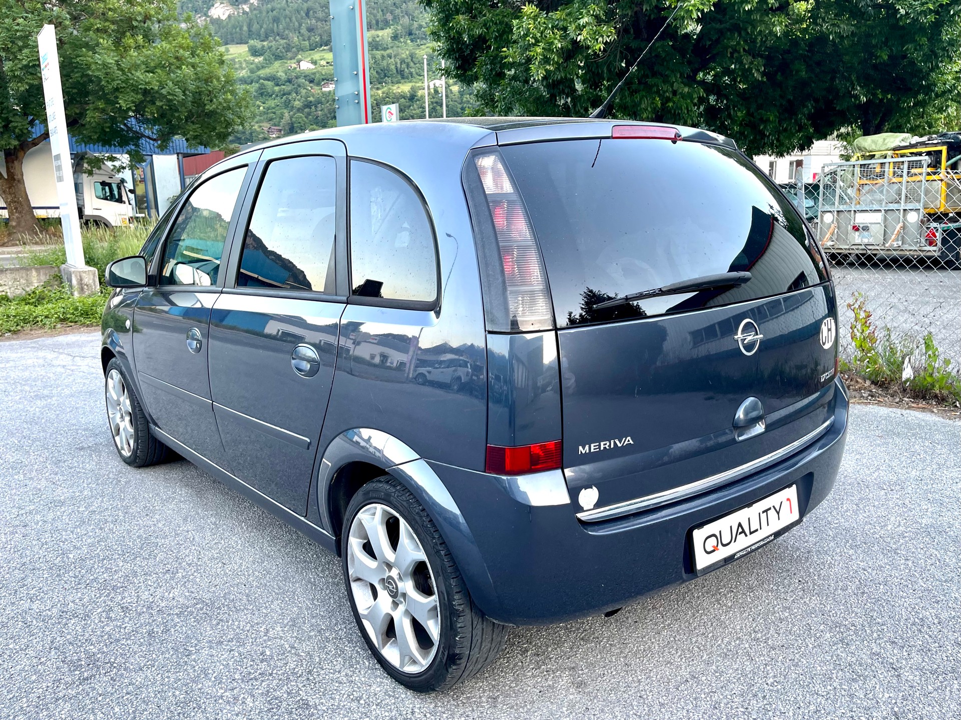 OPEL Meriva 1.7 CDTi Edition-image-8