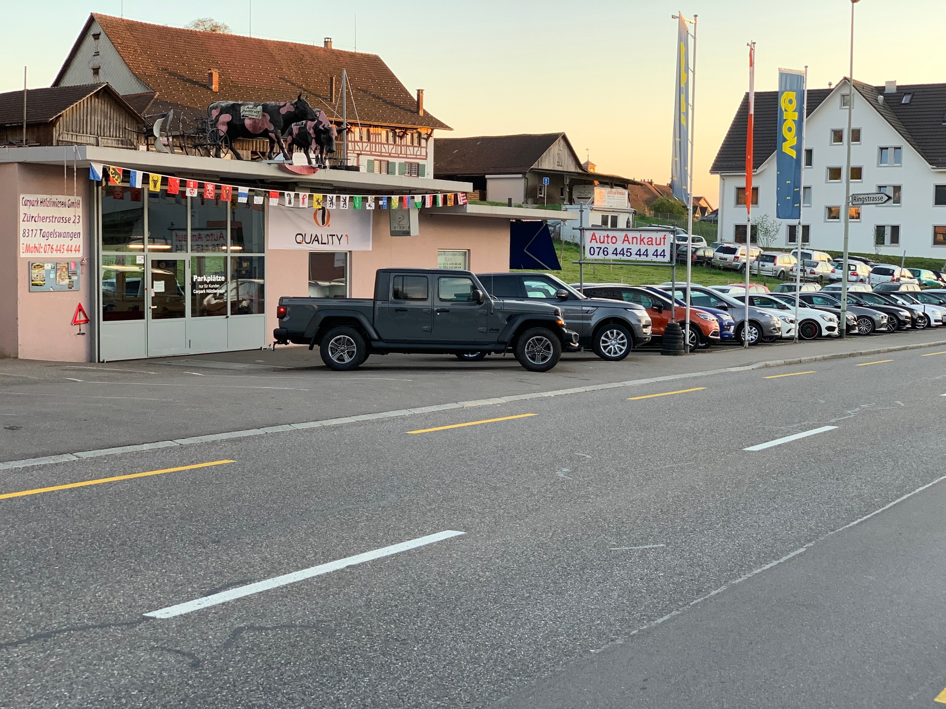 JEEP Cherokee 2.8 CRD Limited Automatic-image-12