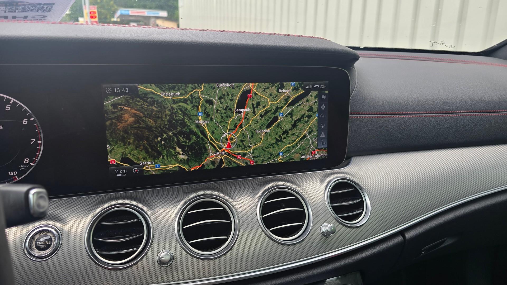 MERCEDES-BENZ E 43 AMG 4 Matic 9G-Tronic-image-21