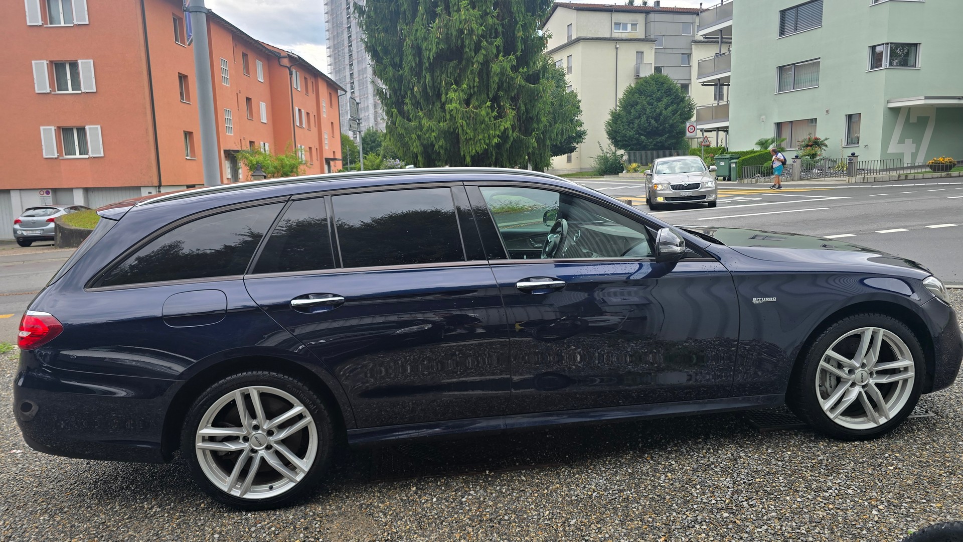 MERCEDES-BENZ E 43 AMG 4 Matic 9G-Tronic-image-4