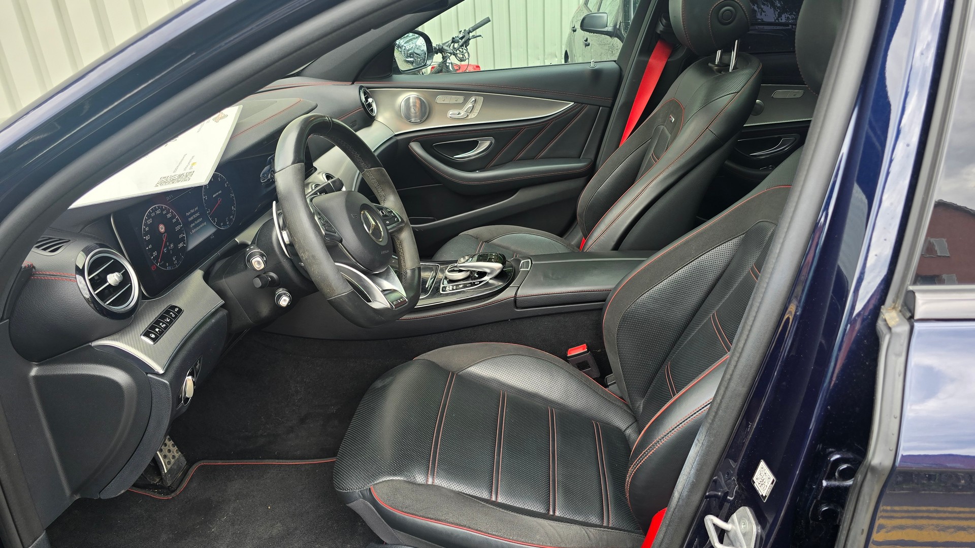 MERCEDES-BENZ E 43 AMG 4 Matic 9G-Tronic-image-16