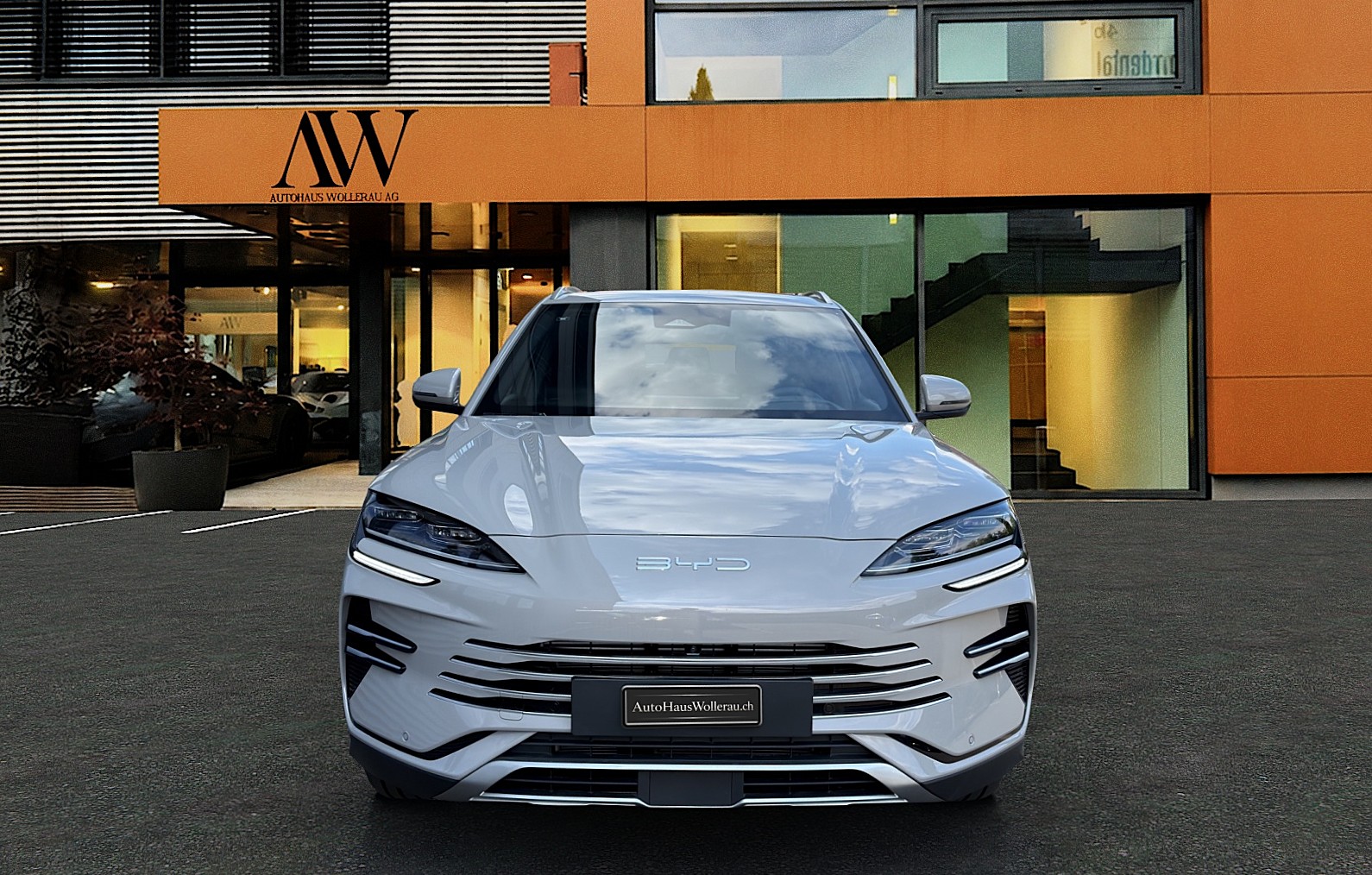 BYD Seal U DM-i Design AWD / Voll Ausstattung-image-1