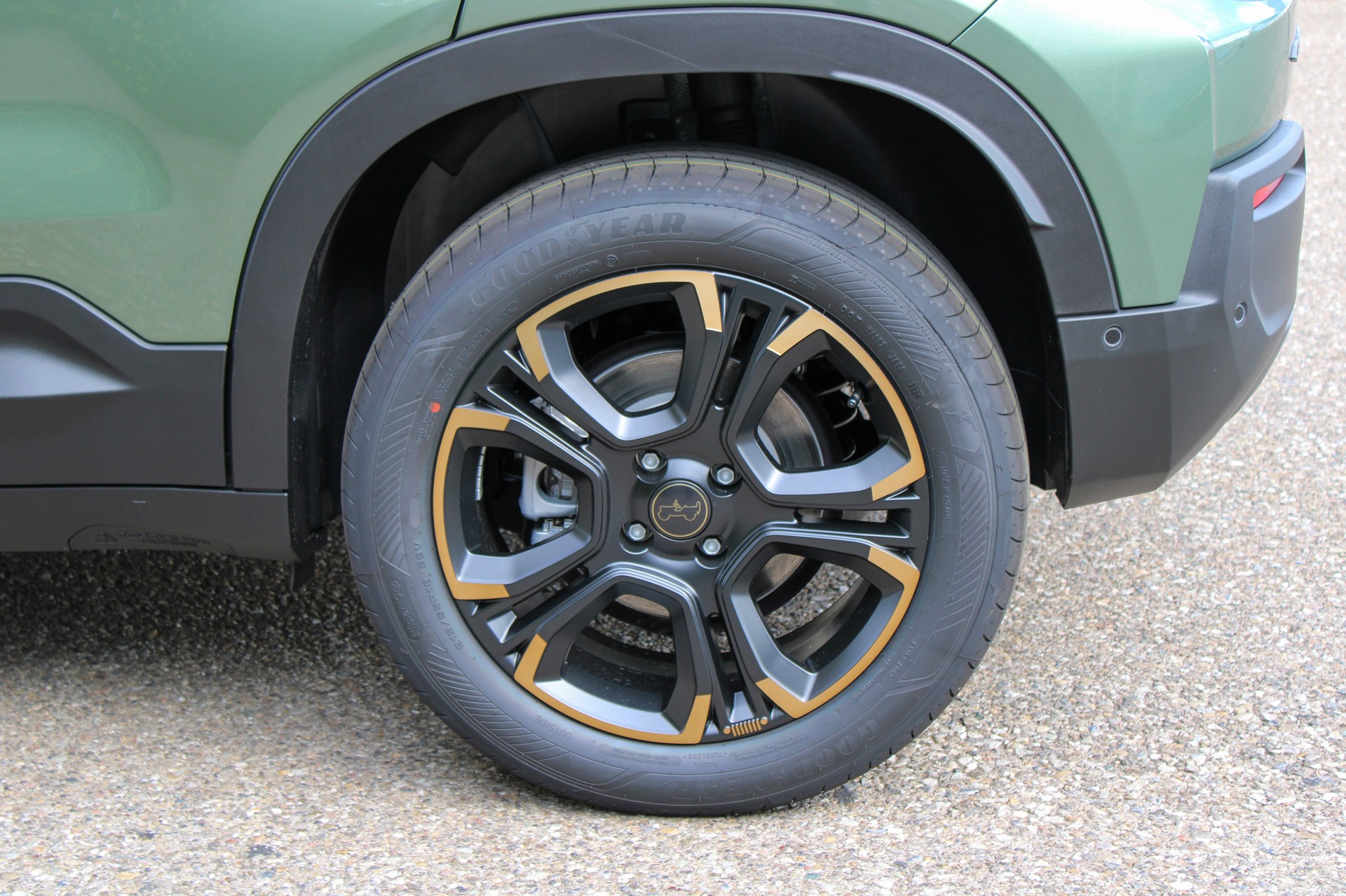 JEEP Avenger 1.2 MHEV 85th Anniversary Sky 4xe-image-9