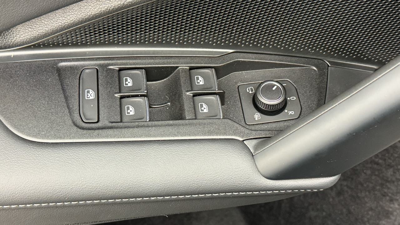 VW Tiguan 1.5 TSI evo2 eHybrid R-Line DSG-image-8