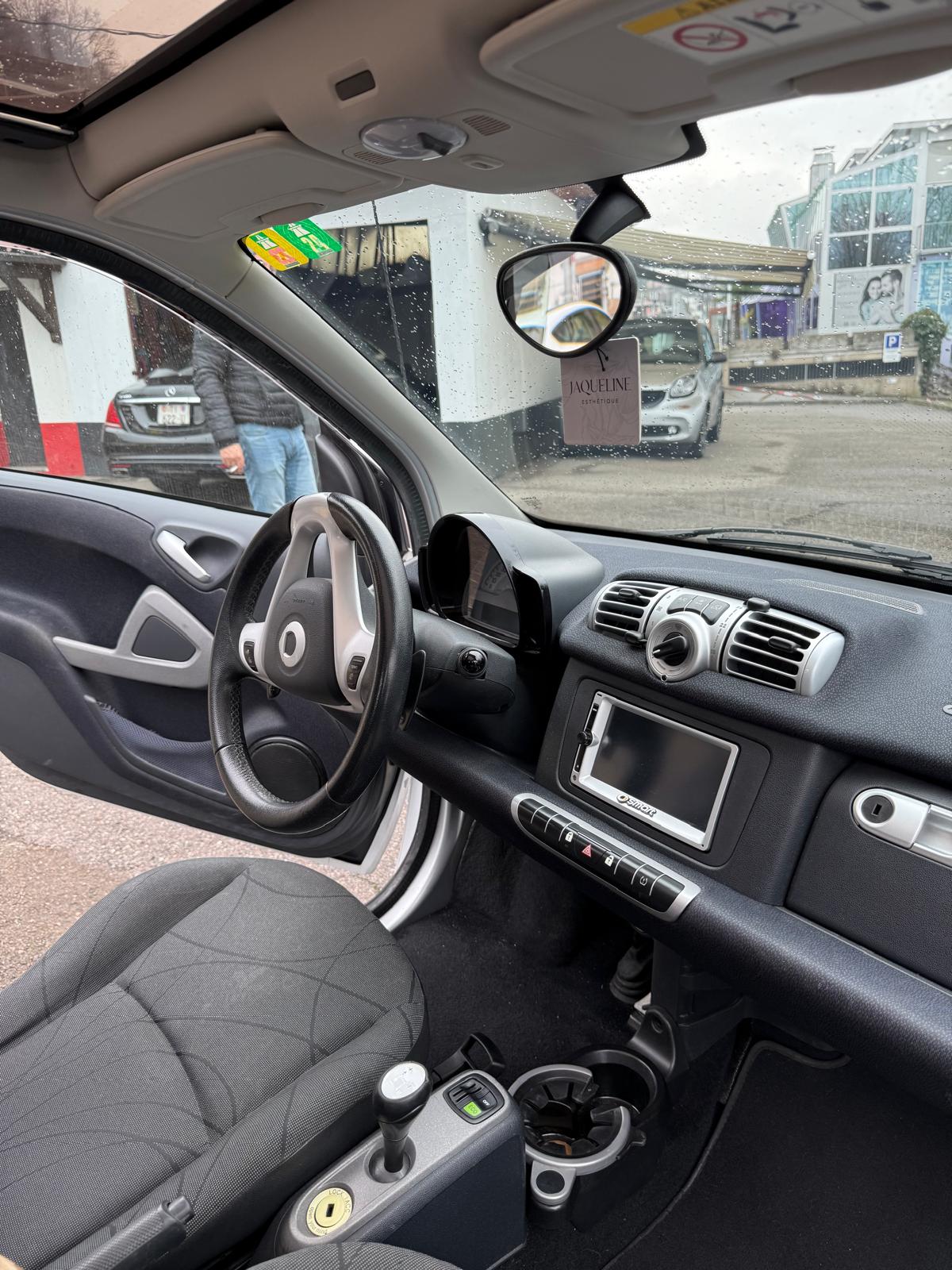 SMART fortwo pure mhd softouch-image-3