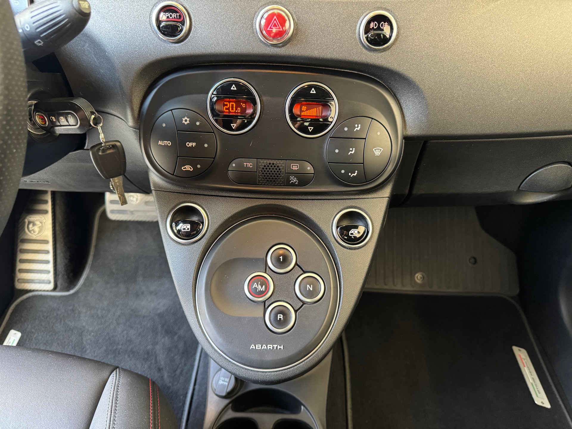 FIAT 595 1.4 16V Turbo Abarth Esseesse Dualogic-image-10